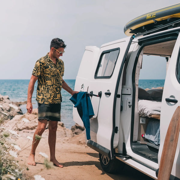 goDry Hanger – Crochet Ventouse Multifonction Outdoor pour Van, Tente de Toit & Sports Nautiques