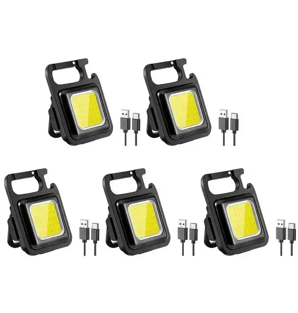Set of five mini ultrapuissant LED flashlights with USB cables, compact and powerful, ideal for night adventures.