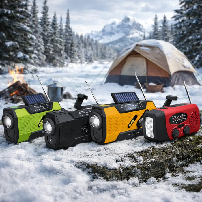 Radio de Survie Solaire Multifonction–Manivelle, Powerbank & Lampe d'Urgence Woody’s Camp