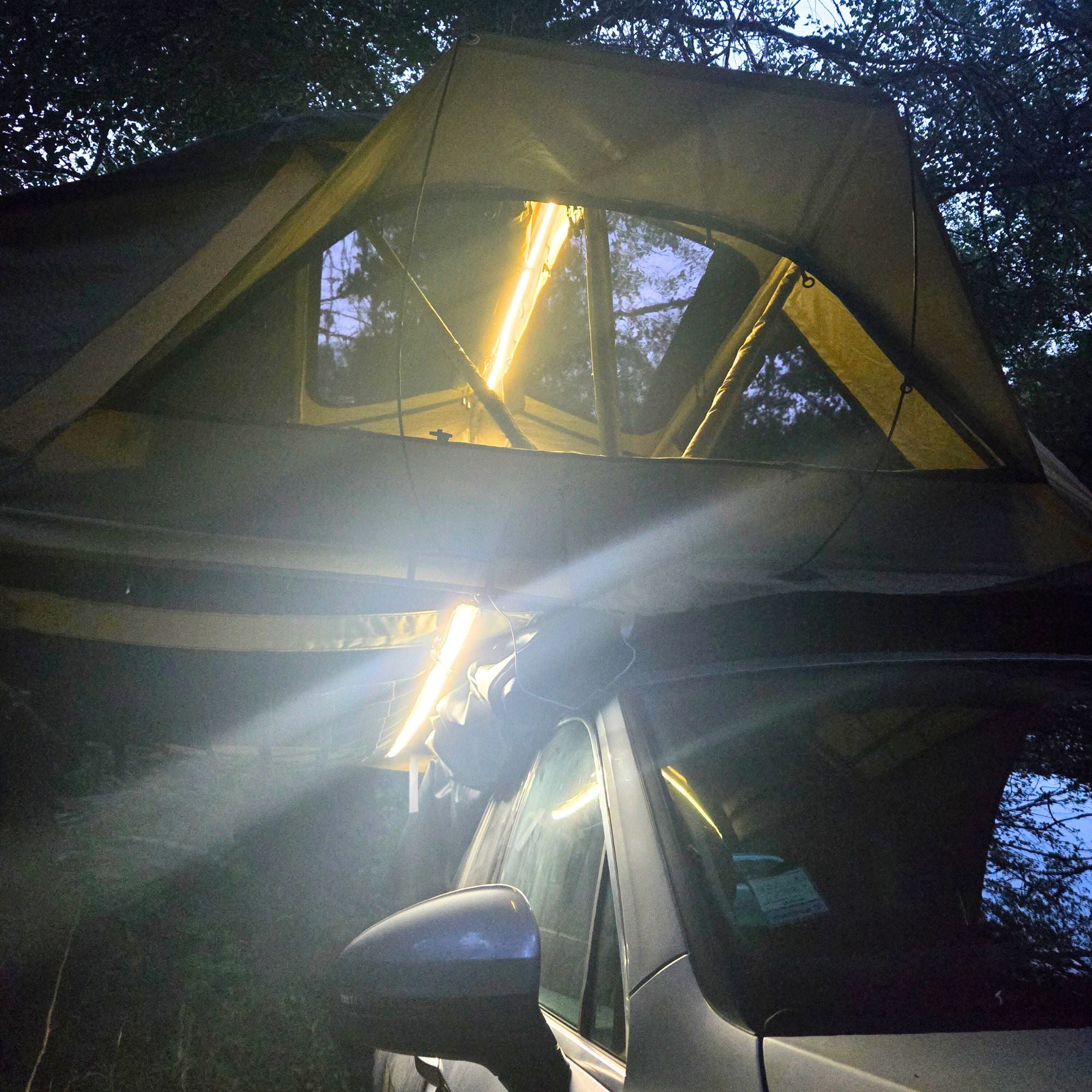 lumière bande led impermeable tente de toit auvent camping sauvage light tente toit bande barre led woodys camp.jpg