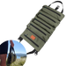 Sac de rangement pliable avec compartiments modulables, idéal pour le camping et les voyages, vu en plein air en utilisation.