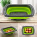 Passoire pliable en silicone avec grande capacité et poignées réglables, idéale pour le camping et la cuisine mobile, montrant des fruits à l'intérieur.